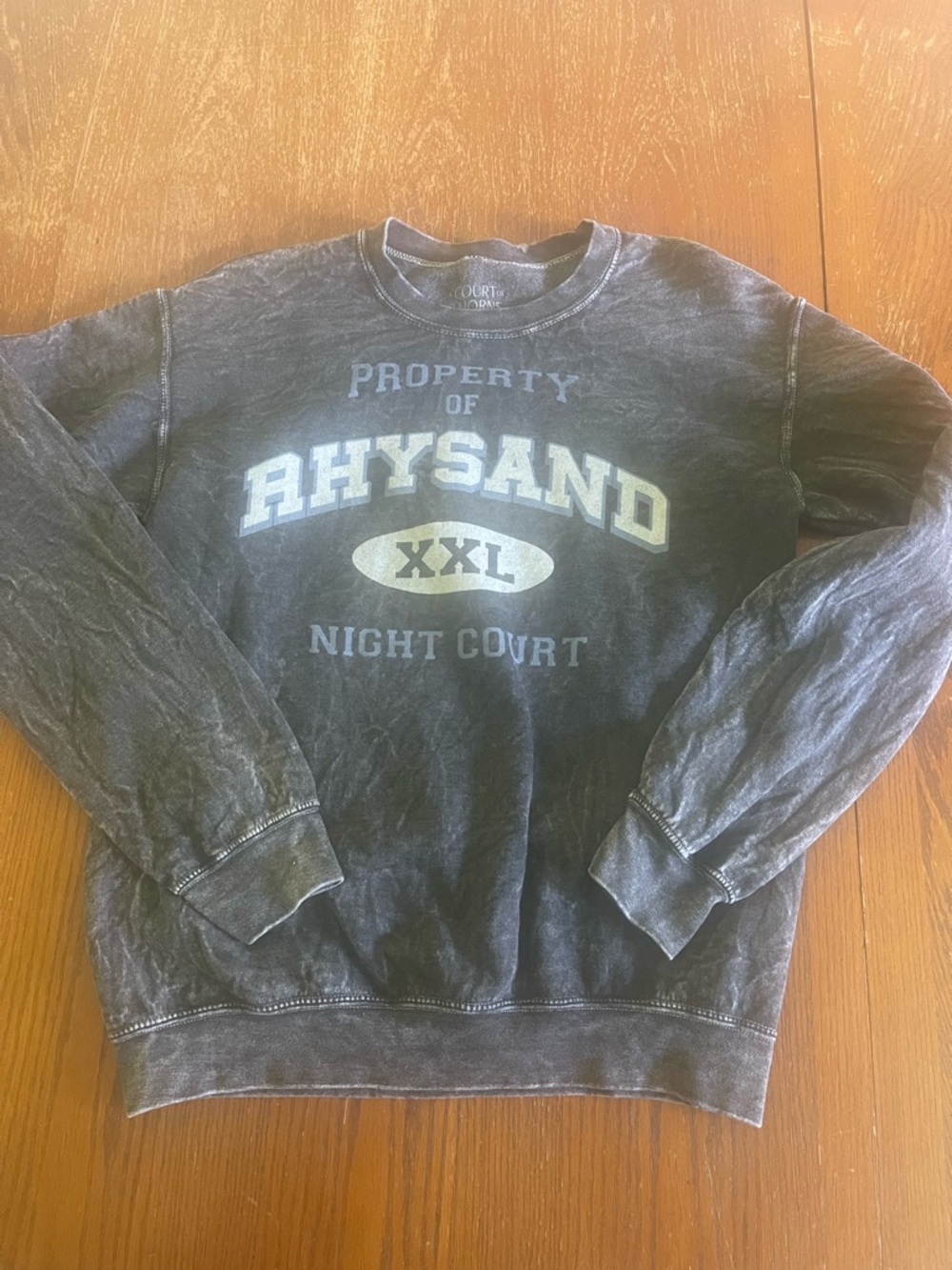 Women’s A Court of Thorns and Roses Property of Rhysand sweatshirt